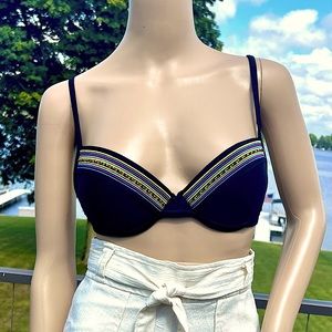 - Xhilaration Sz M Beaded Padded Underwire Bikini Top! NEW!